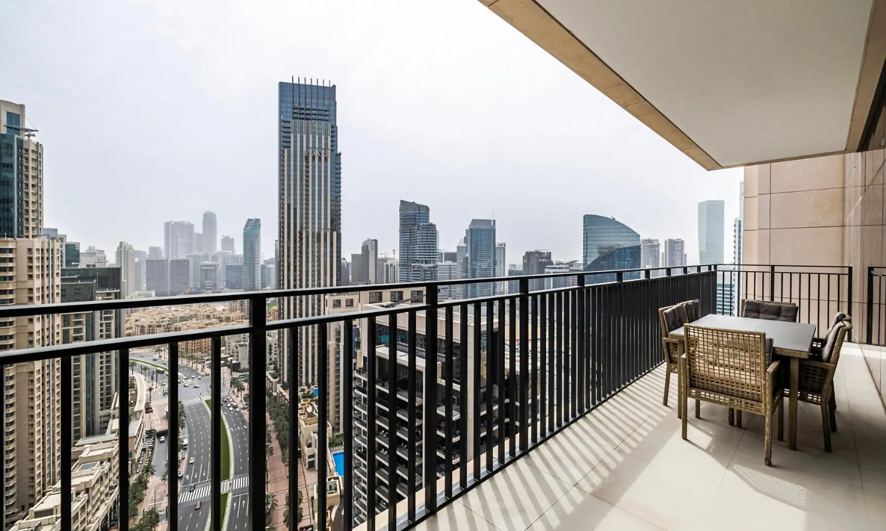 Nox Spacious 3Br In Boulevard Crescent Tower Summer Deal Dubai 0*,  United Arab Emirates