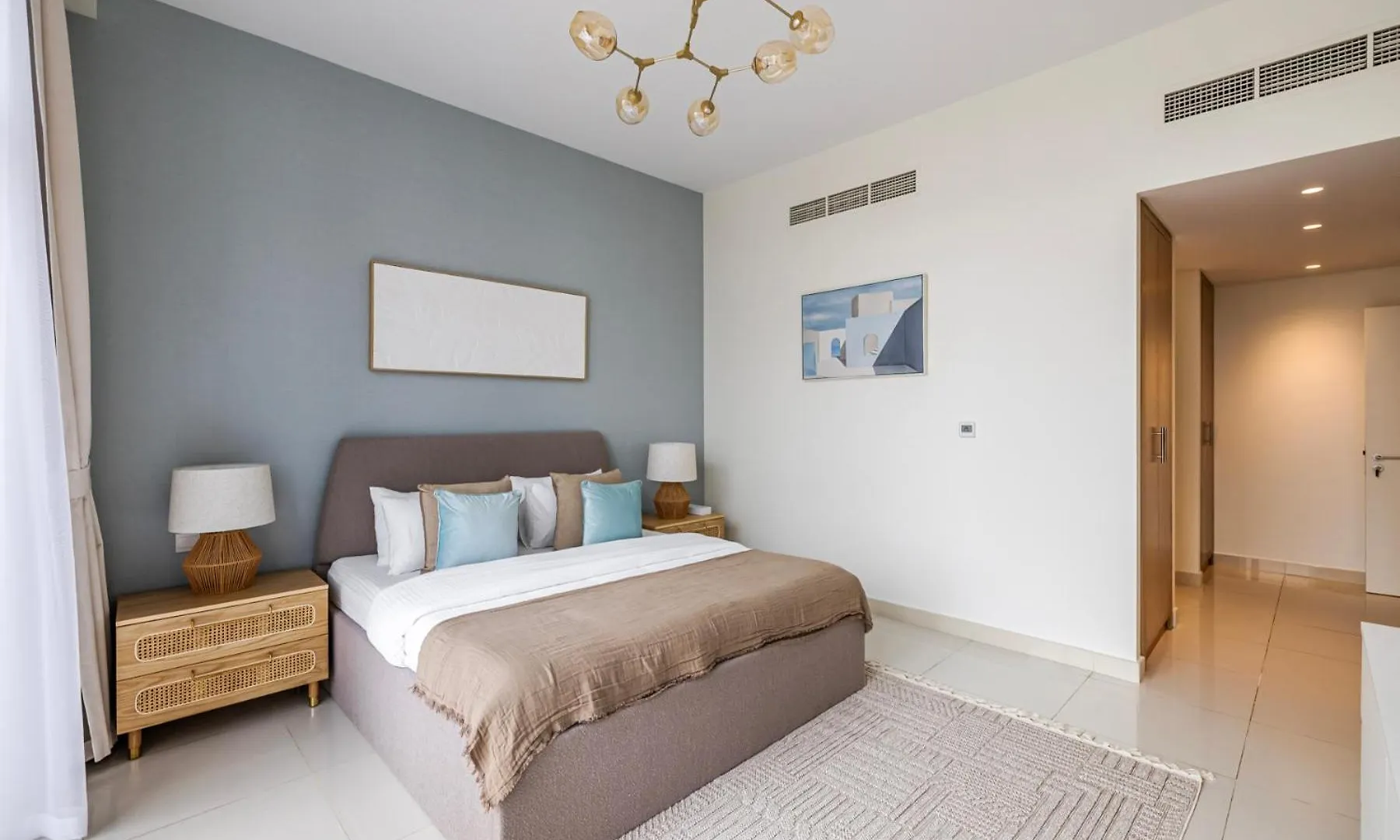 Apartment Nox Spacious 3Br In Boulevard Crescent Tower Summer Deal Dubai United Arab Emirates