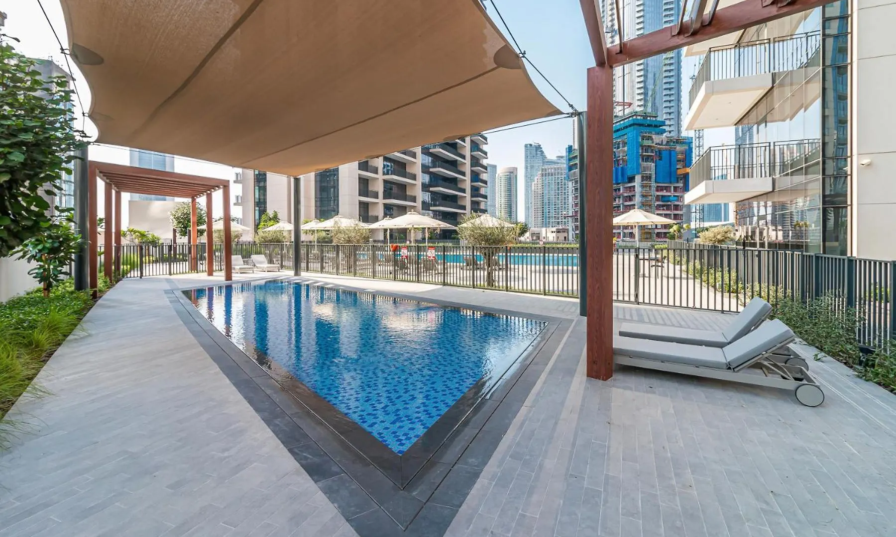 Nox Spacious 3Br In Boulevard Crescent Tower Summer Deal Dubai 0*,